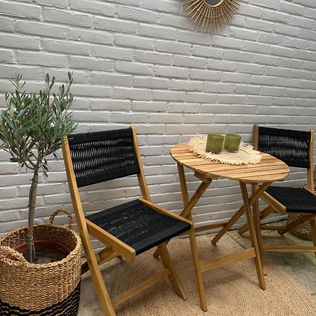 Beach Studio 35 With Private Parking Zandvoort Esterno foto