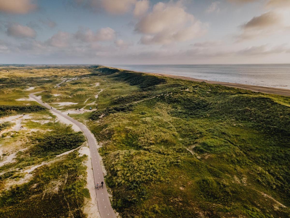 Beach Studio 35 With Private Parking Zandvoort Esterno foto