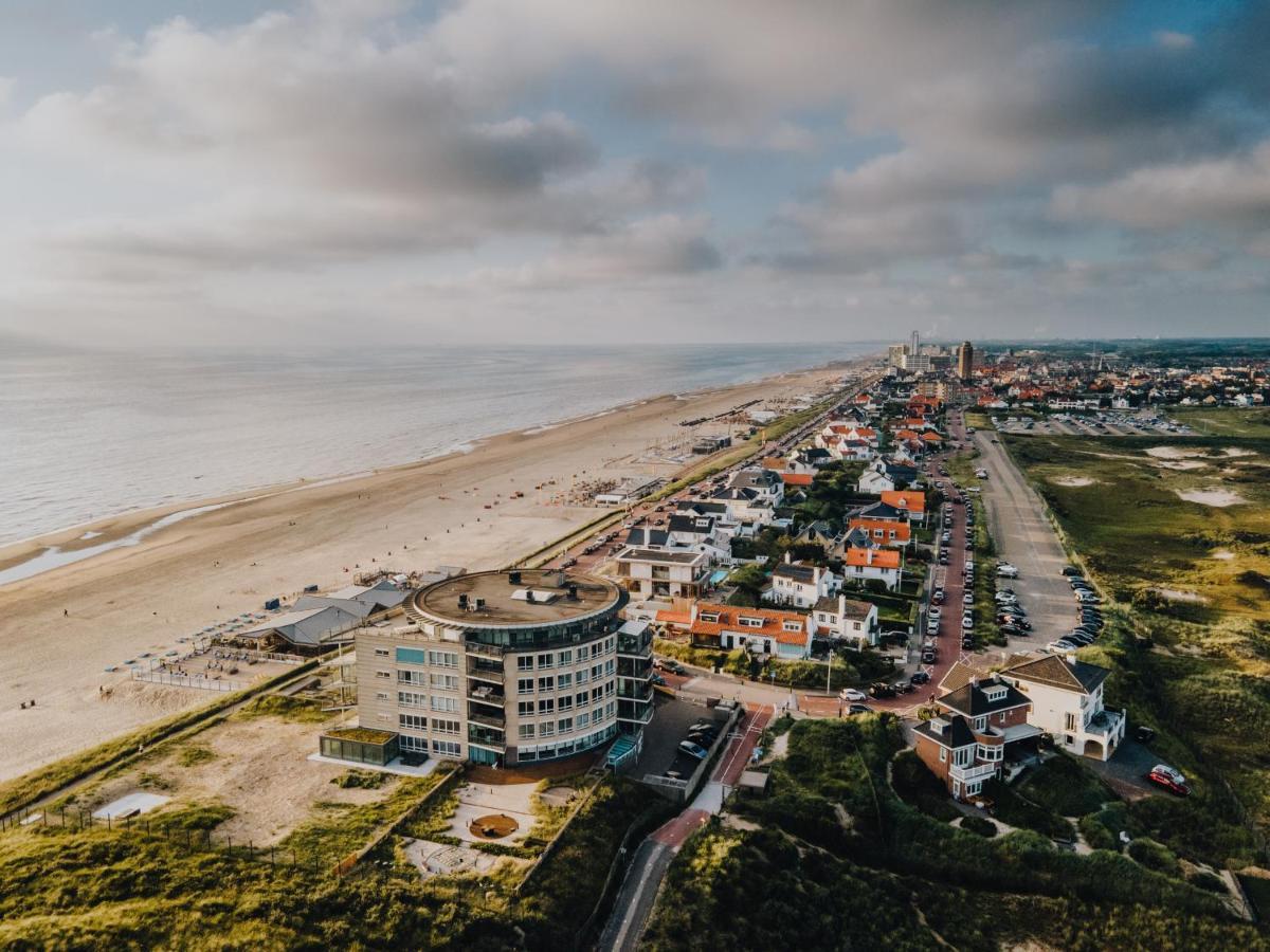 Beach Studio 35 With Private Parking Zandvoort Esterno foto